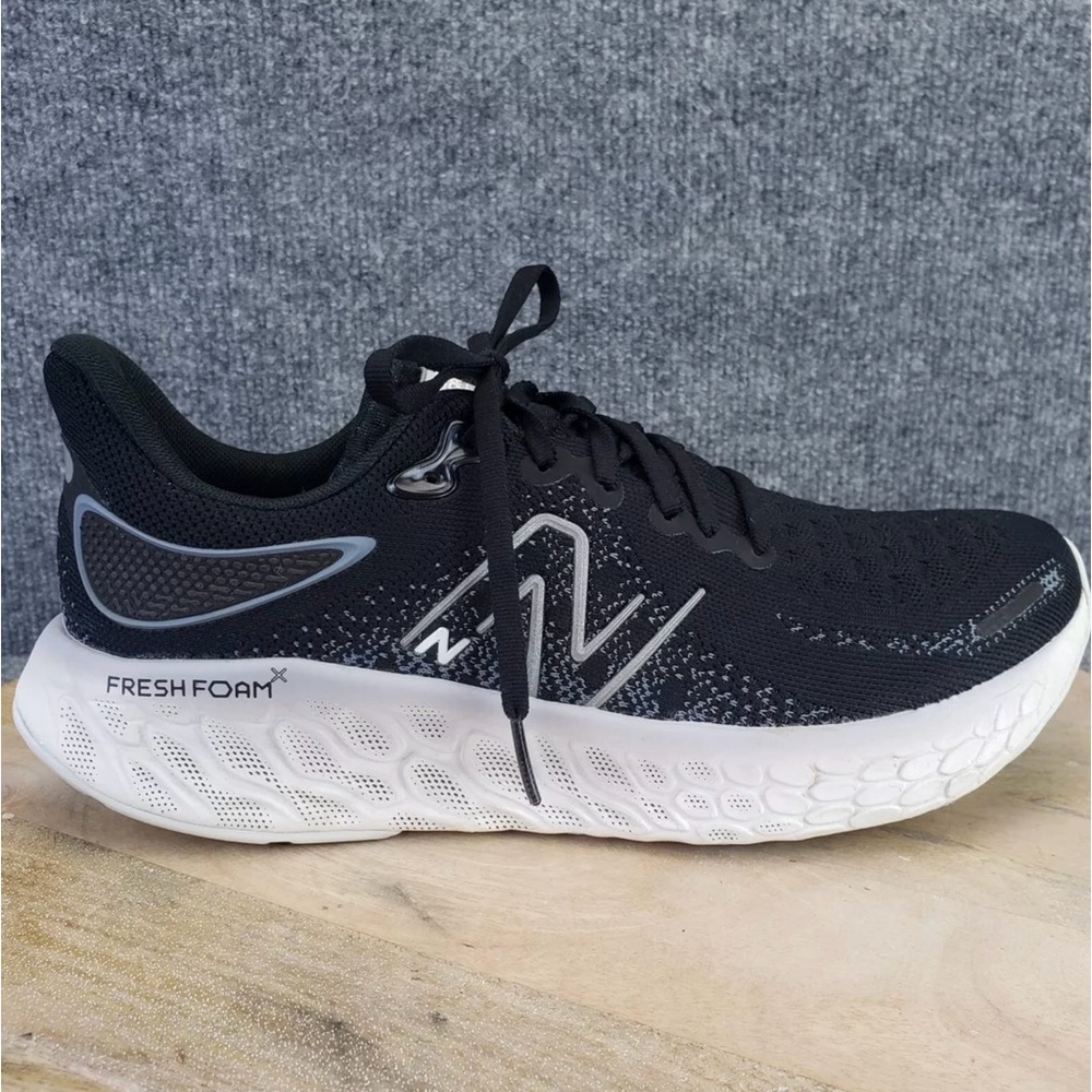 NEW BALANCE FF X 1080 V12 Running Shoes Size 10 Black Sneakers